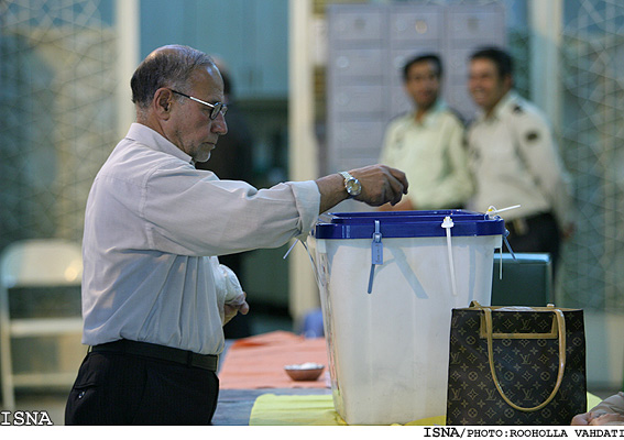 حضور مردم در انتخابات هشتمين دوره مجلس-سيد خندان/ روح‌اله وحدتي - ايسنا