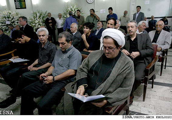 مراسم يادبود نادر ابراهيمي/امير خلوصي ايسنا