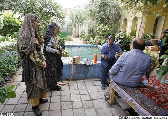 پشت صحنه‌ي سريال " مثل هيچكس" / سامان اقوامي-ايسنا