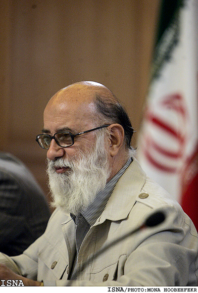 چمران با اشاره به بازديد روز گذشته خود از تونل توحيد:
تونل براي افتتاح در روز عيد غدير آماده نمي‌شود
بخش غربي تونل كه دچار ريزش شده، هنوز جاي كار دارد