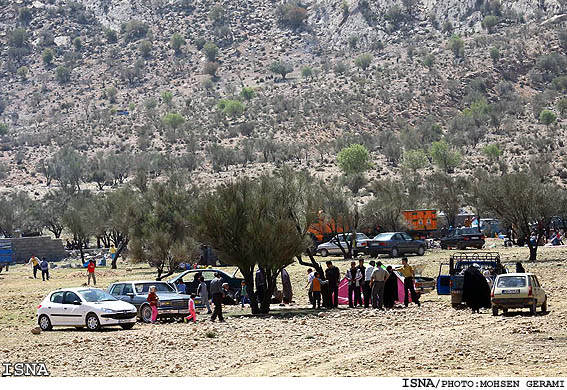 يك مدرس دانشگاه:
افزايش آمار سفر به ايجاد امكان سفر با خودر‌و شخصي ارتباط دارد
سازمان ميراث فرهنگي و گردشگري تأسيسات گردشگري ارزان‌قيمت ايجاد كند