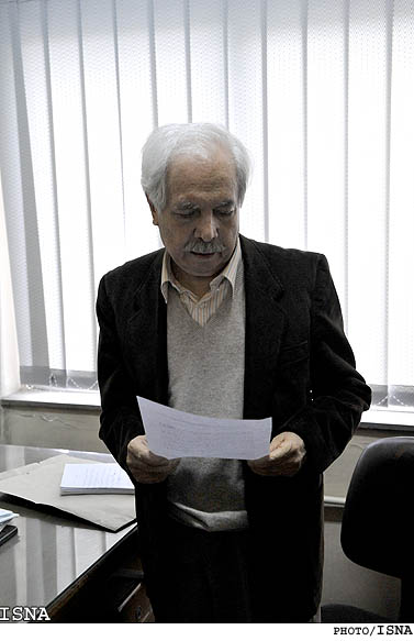 *روز جهاني آزادي مطبوعات و تازه‌ترين اثر تحقيقاتي پرفسور معتمدنژاد*
"تحولات مباني حقوقي آزادي رسانه‌ها در عرصه‌هاي ملي، منطقه‌اي و بين‌المللي"