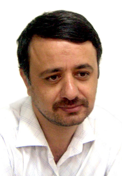 با تدوين كتابي درباره‌ي شعر افغانستان،
محمدكاظم كاظمي با آثار تازه‌ا‌ش در نمايشگاه كتاب حضور دارد