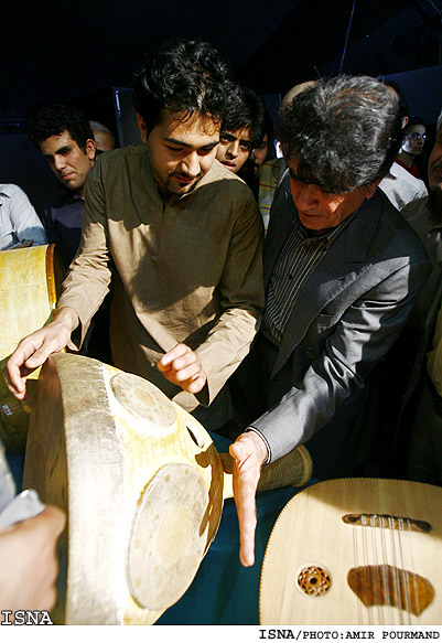 همايش و نمايشگاه سازهاي ابداعي با حضور محمدرضا شجريان/اميرپورمند-ايسنا