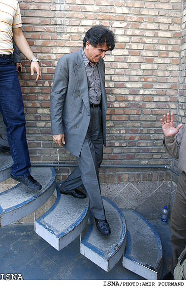 همايش و نمايشگاه سازهاي ابداعي با حضور محمدرضا شجريان/اميرپورمند-ايسنا