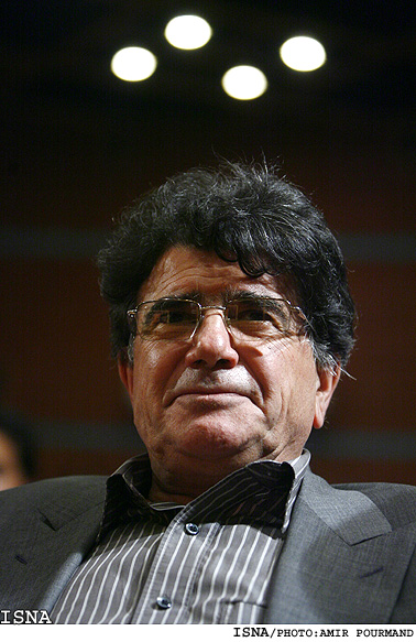 همايش و نمايشگاه سازهاي ابداعي با حضور محمدرضا شجريان/اميرپورمند-ايسنا