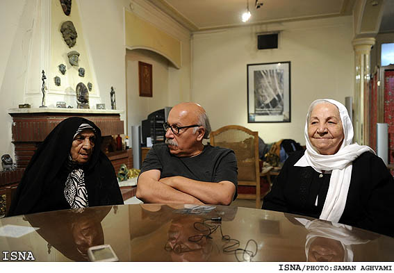 حكايت مادربزرگي كه ستاره سينما شد و...
نشست ايسنا با خانواده داودنژادها براي فيلم «مرهم»