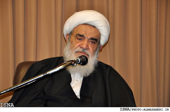 هشدار آيت‌الله مظاهري نسبت به رواج فال‌گيري و رمالي؛
"شيطان، حق سلطنت بر کسي که تسلط خداي يگانه را بپذيرد، ندارد"