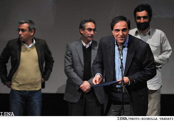 فتحي جايزه‌ي عليرضا نادري را دريافت كرد/روح‌اله وحدتي - ايسنا