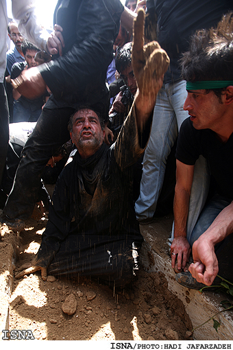 مراسم تشييع و به خاكسپاري پيكر سردار شهيد علي هاشمي- اهواز / ايسنا