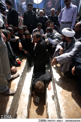 مراسم تشييع و به خاكسپاري پيكر سردار شهيد علي هاشمي- اهواز / ايسنا