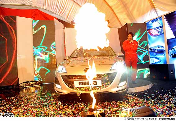 مراسم رونمايي از خودروي جديد مزدا 3 /امير پورمند-ايسنا