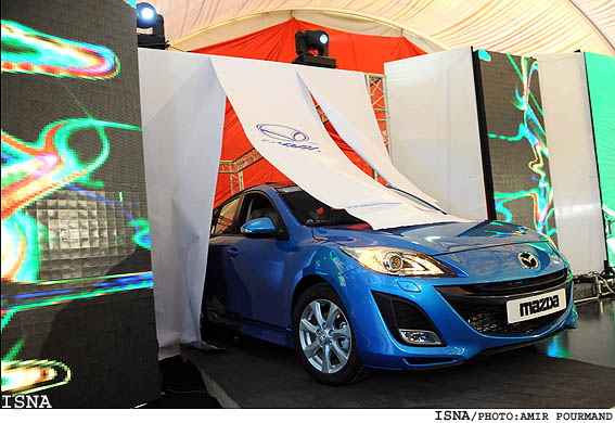 مراسم رونمايي از خودروي جديد مزدا 3 /امير پورمند-ايسنا