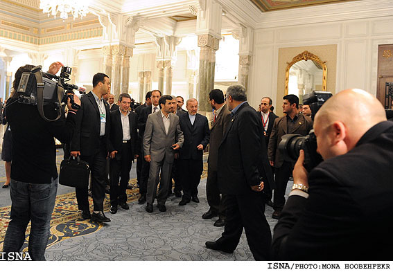 حاشيه بدرقه رييس جمهور در سفر از استانبول به دوشنبه / منا هوبه فكر - ايسنا