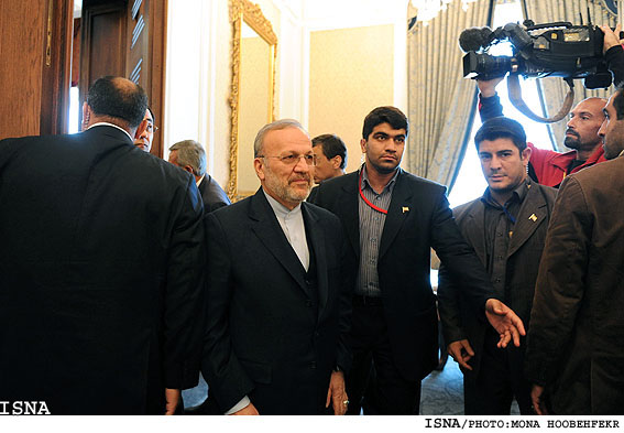 متكي در حاشبه سفر از استانبول به دوشنبه / منا هوبه فكر - ايسنا