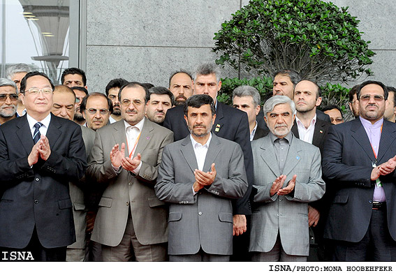 بازديد رييس جمهور از اكسپوي 2010 شانگهاي / منا هوبه فكر - ايسنا