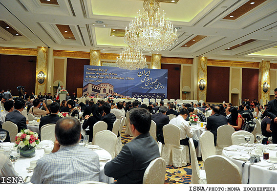 ديدار رييس‌جمهور با صنعت‌گران، بازرگانان وايرانيان مقيم چين/ منا هوبه فكر -ايسنا