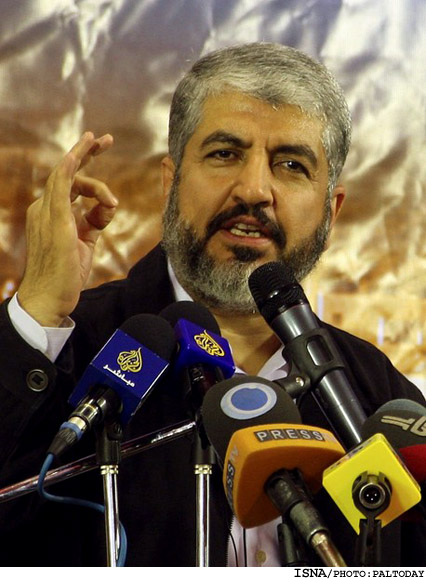 در تماس با رهبران و مقام‌هاي عربي؛
مشعل لغو كامل محاصره نوار غزه را خواستار شد