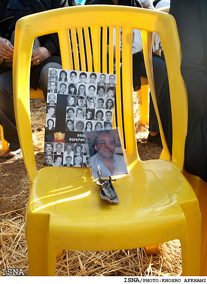 سالگرد و يادبود جانباختگان سانحه هواپيماي توپولوف، در محل سقوط-اطراف قزوين/ايسنا