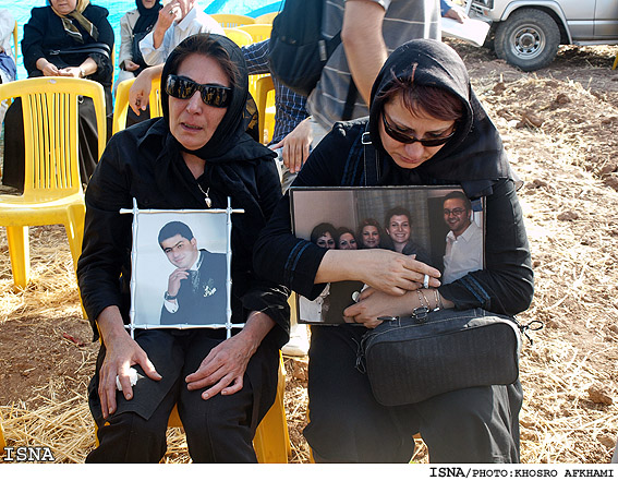 سالگرد و يادبود جانباختگان سانحه هواپيماي توپولوف، در محل سقوط-اطراف قزوين/ايسنا