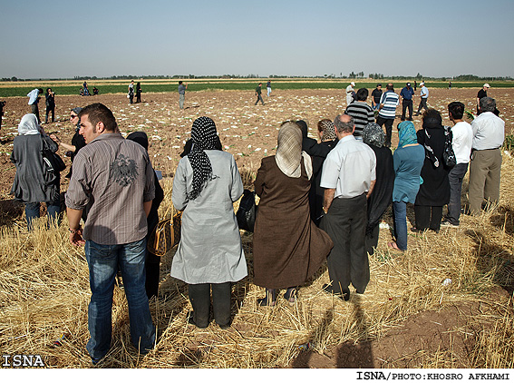 سالگرد و يادبود جانباختگان سانحه هواپيماي توپولوف، در محل سقوط-اطراف قزوين/ايسنا