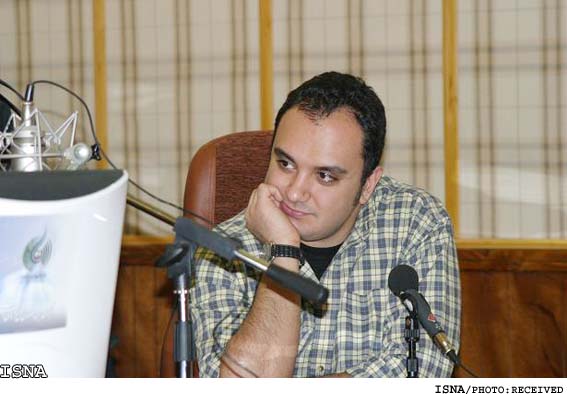 احسان كرمي در گفت‌وگو با ايسنا:
هيچ‌گاه راديو را ترك نمي‌كنم
قانون منع حضور گويندگان در تلويزيون درباره‌ي همه صادق نيست