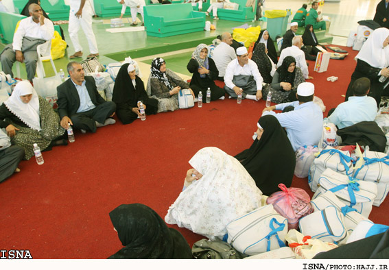 گزارش خبرنگار اعزامي ايسنا به حج:
شش ساعت معطلي بي‌دليل زائران ايراني در فرودگاه جده!