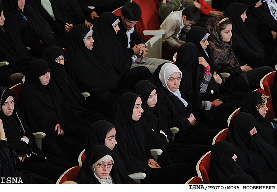 سمينار بين‌المللي سرآمدان فرهنگ و هنر-تالار وحدت/ منا هوبه فكر-ايسنا