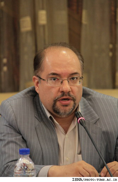 رييس سازمان انتقال خون:
ذخيره بانك خون بندناف براي پيوستن به بانك جهاني كافي نيست
نظارت برانديكاسيون و آزمايشات سازگاري در كاهش اتلاف خون موثراست