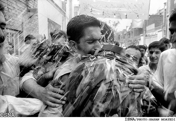 /گزارش تصويري/
 ورود آزادگان به ميهن از نگاه ساسان مويدي