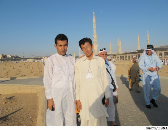 گفت‌وگوي صميمي با زائر افغاني در آرامگاه بقيع
«عربستان بايد مکاني در شأن بزرگواران بقيع ايجاد كند»