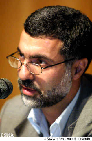 رييس سازمان نظام پزشكي: 
بالابودن هزينه‌هاي بهداشت و درمان در سبد خانوار يكي از شاخصهاي ضدتوسعه است