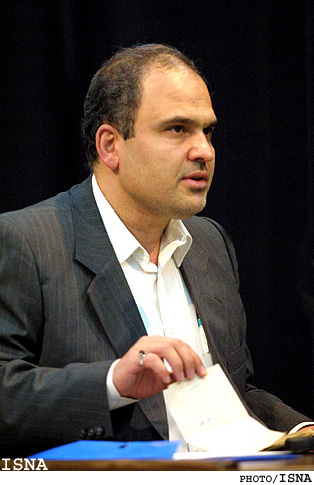 حميدرضا جلايي‌پور:
دريافت جايزه صلح نوبل توسط شيرين عبادي انتخاب شايسته‌اي بود