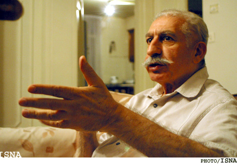 نمايشگاه آثار منتشرشده از «نادر ابراهيمي» برگزار مي‌شود