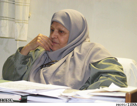 اعتراض طاهره صفارزاده به مزايده‌ي وسايل عبدالوهاب وصال