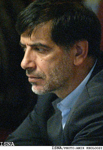 محمدرضا باهنر:
ـ‌ مشكل استيضاح حاجي حل شد
ـ براي معرفي كانديداي واحد هنوز به اجماع نرسيده‌ايم
ـ فراكسيون اصولگرايان از كانديداي خاصي حمايت نمي‌كند