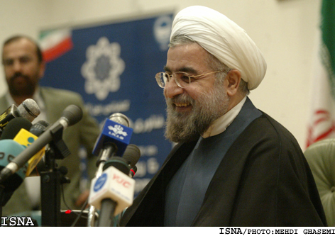 /فناوري هسته‌يي و توسعه‌ي پايدار/‌ 
روحاني در نشست خبري/‌4/:
اگر پرونده‌مان به شوراي امنيت ارجاع شود؛ اجراي پروتكل قطع و غني سازي شروع مي‌شود