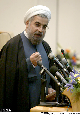 /فناوري هسته‌يي و توسعه پايدار/
روحاني/1/:
تصويرهاي باطلي ازايران به جهان ارايه شده است
اين كنفرانس فرصت مناسبي براي بررسي بي‌طرفانه مسايل هسته‌يي ايران است