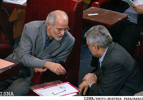 دو وزير پيشنهادي رييس‌جمهور راي اعتماد نمايندگان را به دست آوردند
خالقي 189 راي و حسيني 169 راي كسب كرد