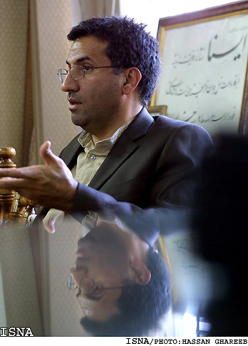 كاتوزيان درگفت‌وگوباايسنا:
در اجراي نيوپيكان ترديد دارم
پژو آريان وجود خارجي ندارد
مركز تحقيقات ايران خودرو بايد بازسازي شود