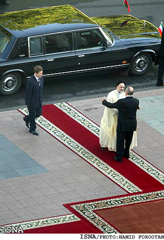استقبال رسمي لوكاشنكو از خاتمي
