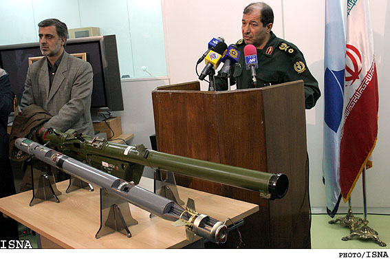 وزير دفاع و پشتيباني نيروهاي مسلح:
در چارچوب توافقات N.P.T حركت مي‌كنيم
قصد تعرض به هيچ كشوري را نداريم، به هيچ‌كس هم اجازه‌ي تجاوز نخواهيم داد