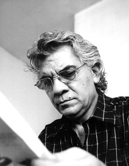 رضا قاسمي:
حضور ادبيات عامه‌پسند مغتنم است