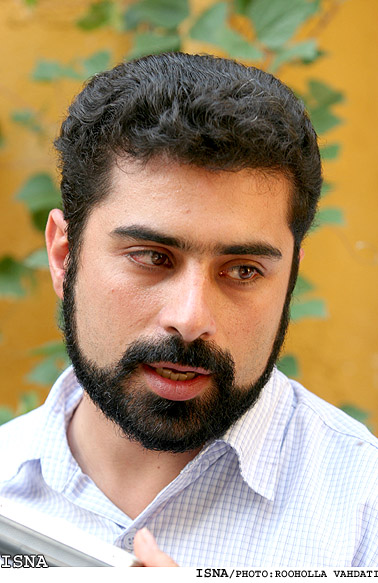 / دفاع مقدس و صداوسيما/
مزدآبادي: اگر چه برخي كارها موفق نبودند اما شاهد بالا رفتن كيفيت فيلم‌هاي تلويزيوني و سينمايي دفاع مقدس هستيم