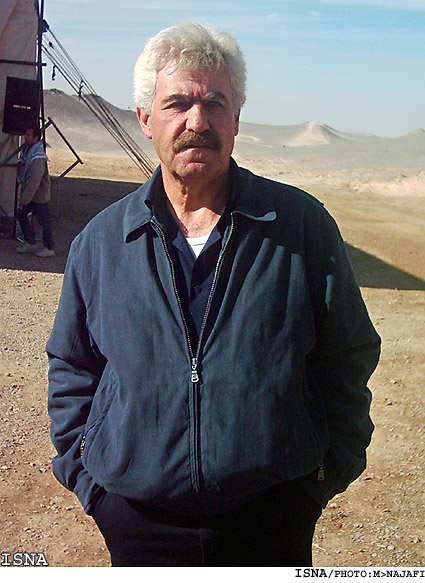 /علت كم كاري شما چيست؟/
عنايت بخشي: افراد قديمي، جايي در اين سينما ندارند