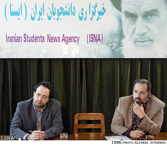 /سياست خارجي ايران درتحولات منطقه‌يي/
مطهرنيا:درسياست خارجي ماهركسي سازخودرامي‌زند
برزگر:تشكيل يك گروه استراتژيك براي بالا بردن صداي هماهنگ سياست خارجي نيازست