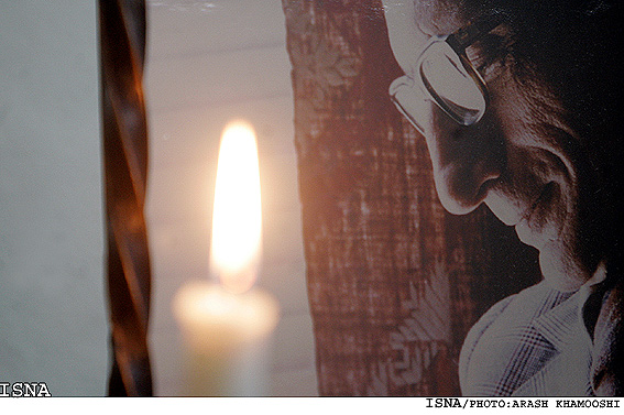 تعطيلي يك جايزه‌ي شعر ديگر؟!
جايزه‌ي "بيژن جلالي" امسال برگزار نمي‌شود