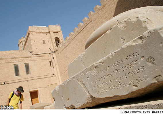 عضو انجمن دوست‌داران ميراث فرهنگي شوش:
تغيير كاربري قلعه‌ي شوش آغازي براي تغيير در محوطه‌هاي باستاني خواهد بود
نگاه سازمان ميراث فرهنگي فقط اقتصادي است