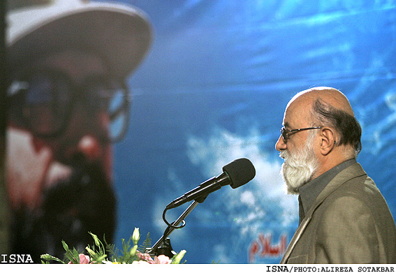 بزرگداشت سالروز شکست حصر پاوه برگزار شد 
مهندس چمران:خاموش کردن فتنه پاوه نظام را در برابر استکبار بيمه کرد