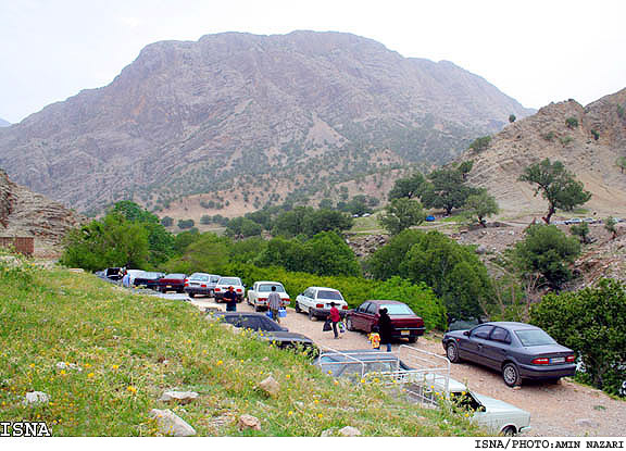 دبير كميته ملي اكوتوريسم خبر داد:
تدوين سند ملي طبيعت‌گردي در ايران